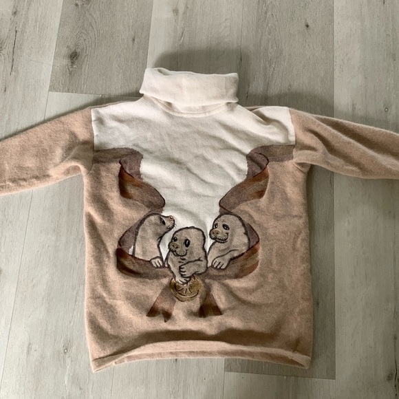 Iceberg History Sweater size M two tones seals 🦭 - Picture 3 of 16